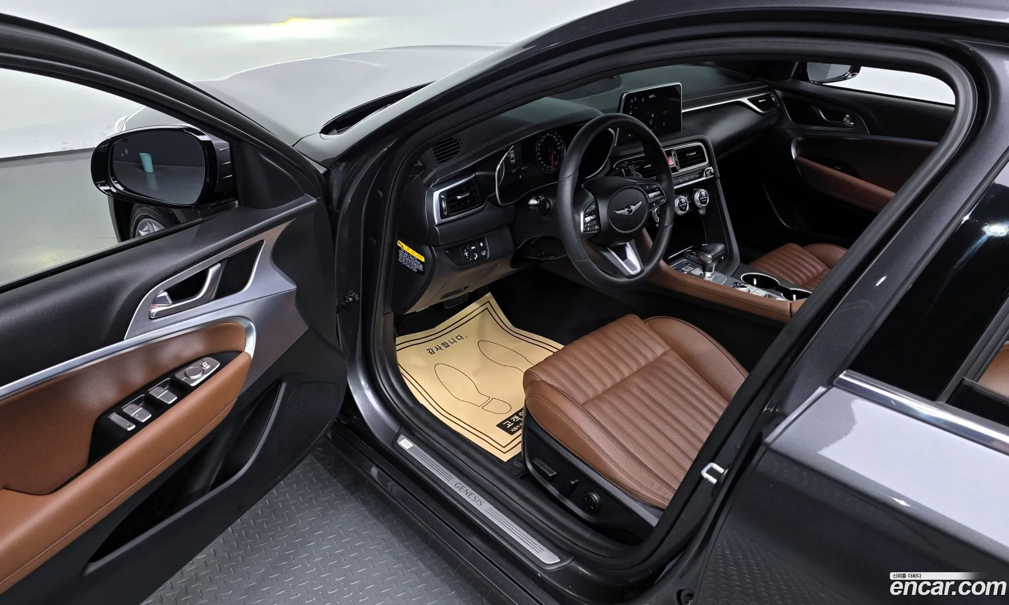 Genesis G70 2019 — 5