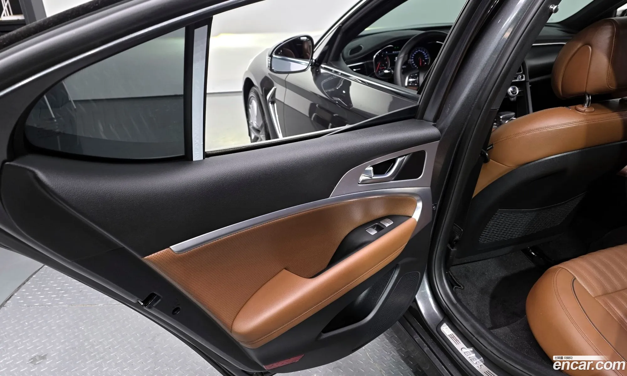 Genesis G70 2019 — 31