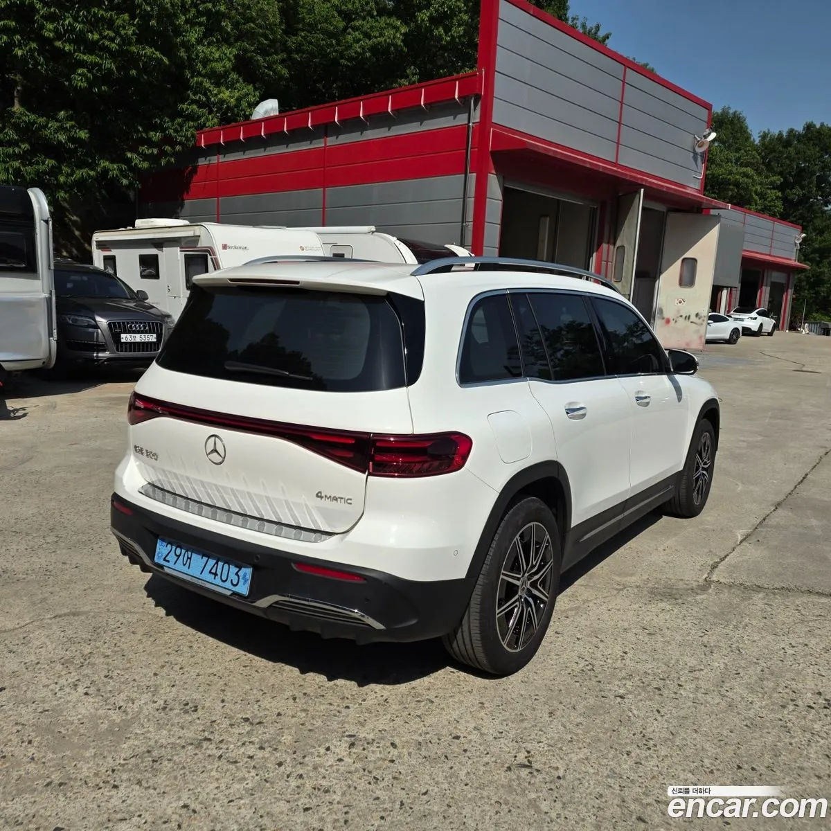 Mercedes-Benz EQB X243 2024 — 9