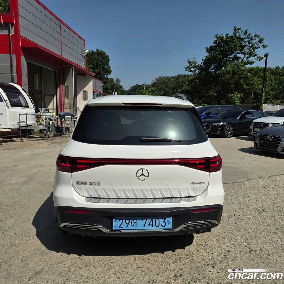 Mercedes-Benz EQB X243 2024 — 16