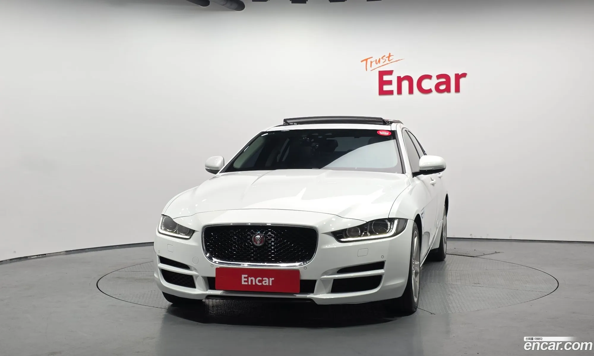 Jaguar XE 2016 SAJAB4BN7GA928683 — 7