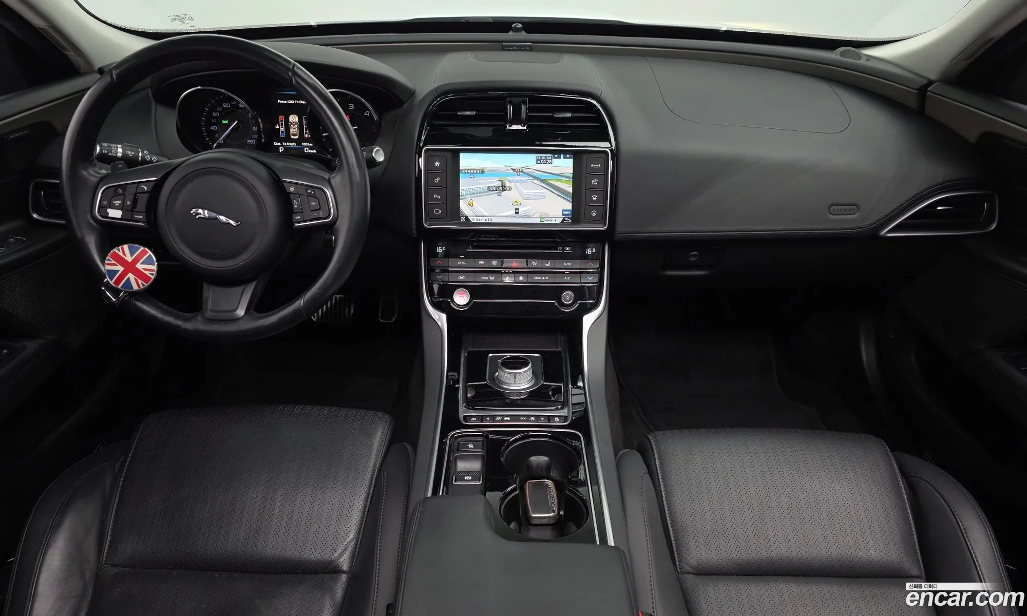 Jaguar XE 2016 SAJAB4BN7GA928683 — 17