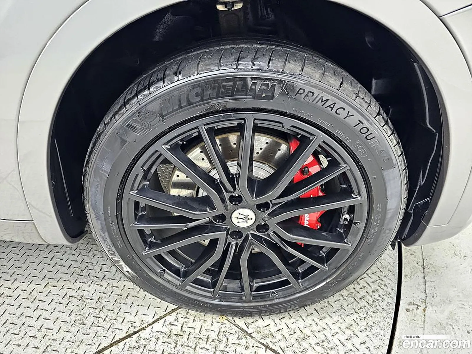 Maserati Levante 2019 — 3
