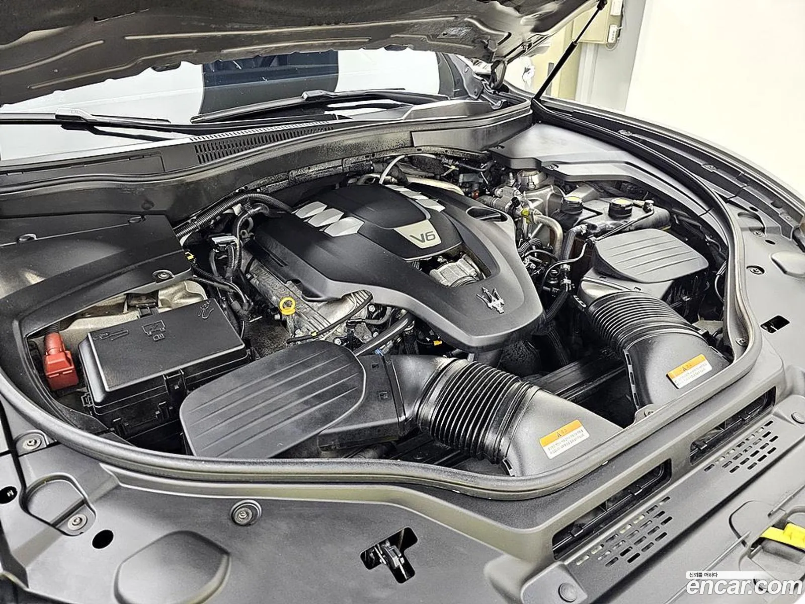 Maserati Levante 2019 — 20