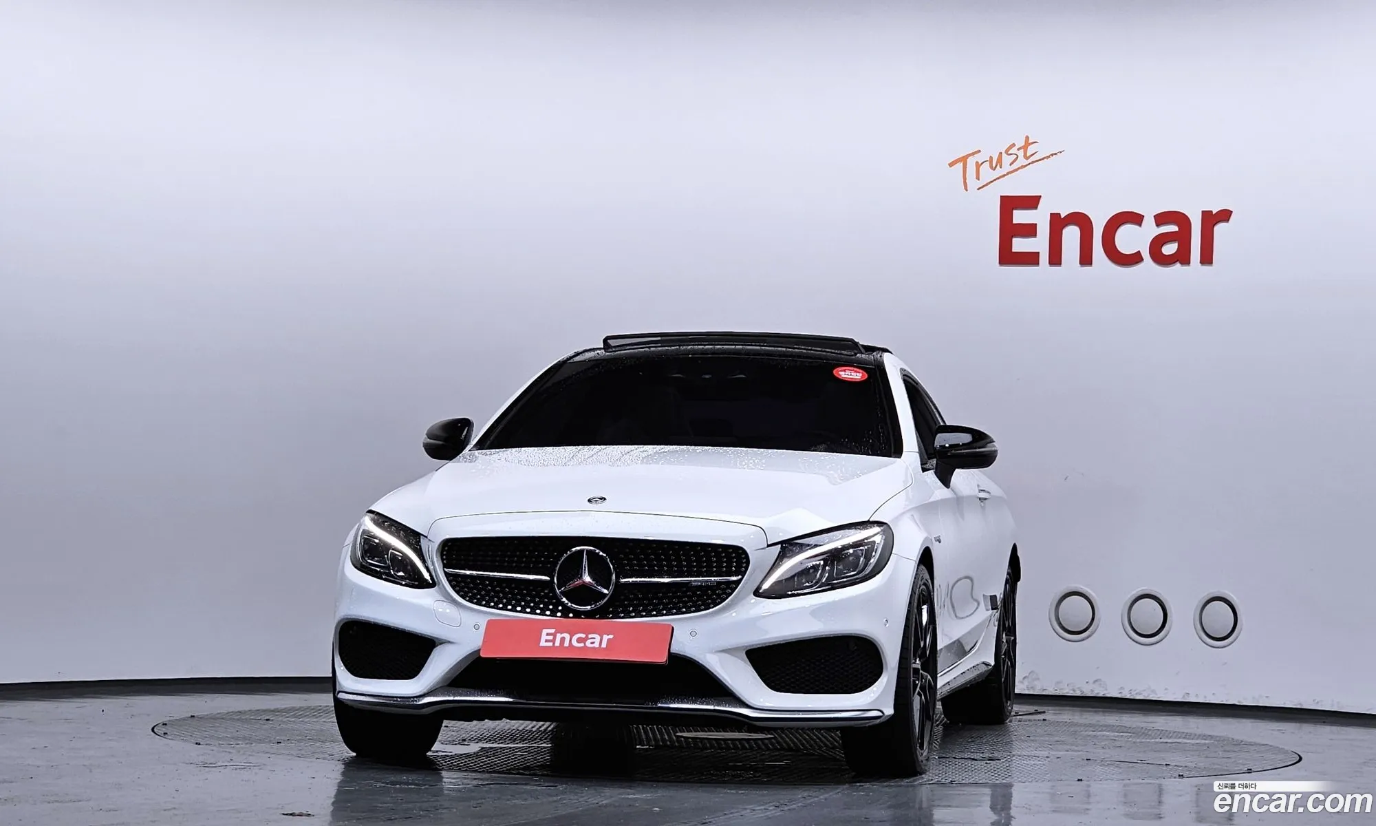 Mercedes-Benz C-Class W205 2018 — 10