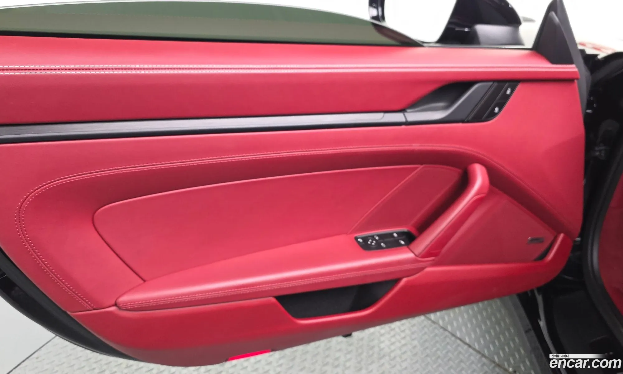 Porsche 911 2024 WP0AB2995RS218433 — 20