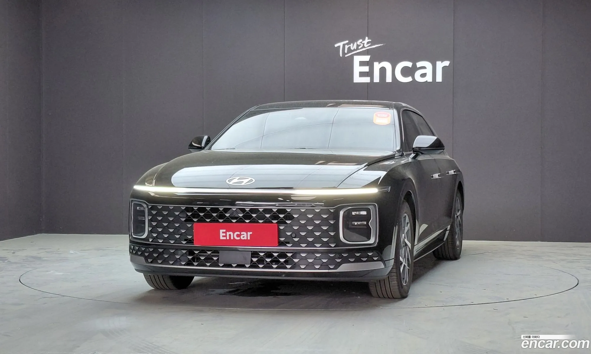 Hyundai Grandeur Hybrid 2023 — 15