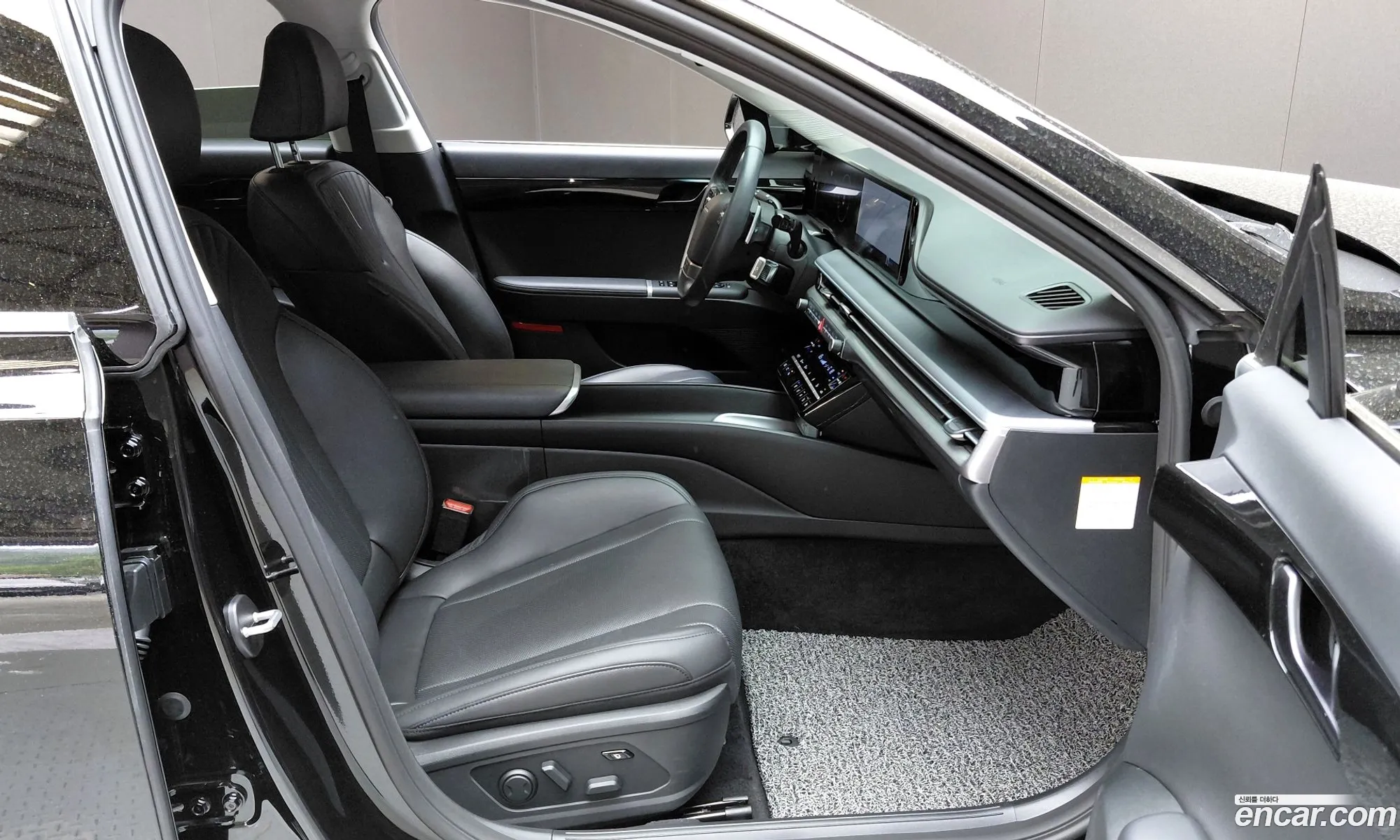 Hyundai Grandeur Hybrid 2023 — 6