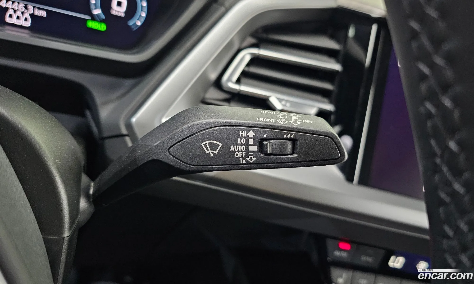 Audi Q4 e-tron 2025 — 29