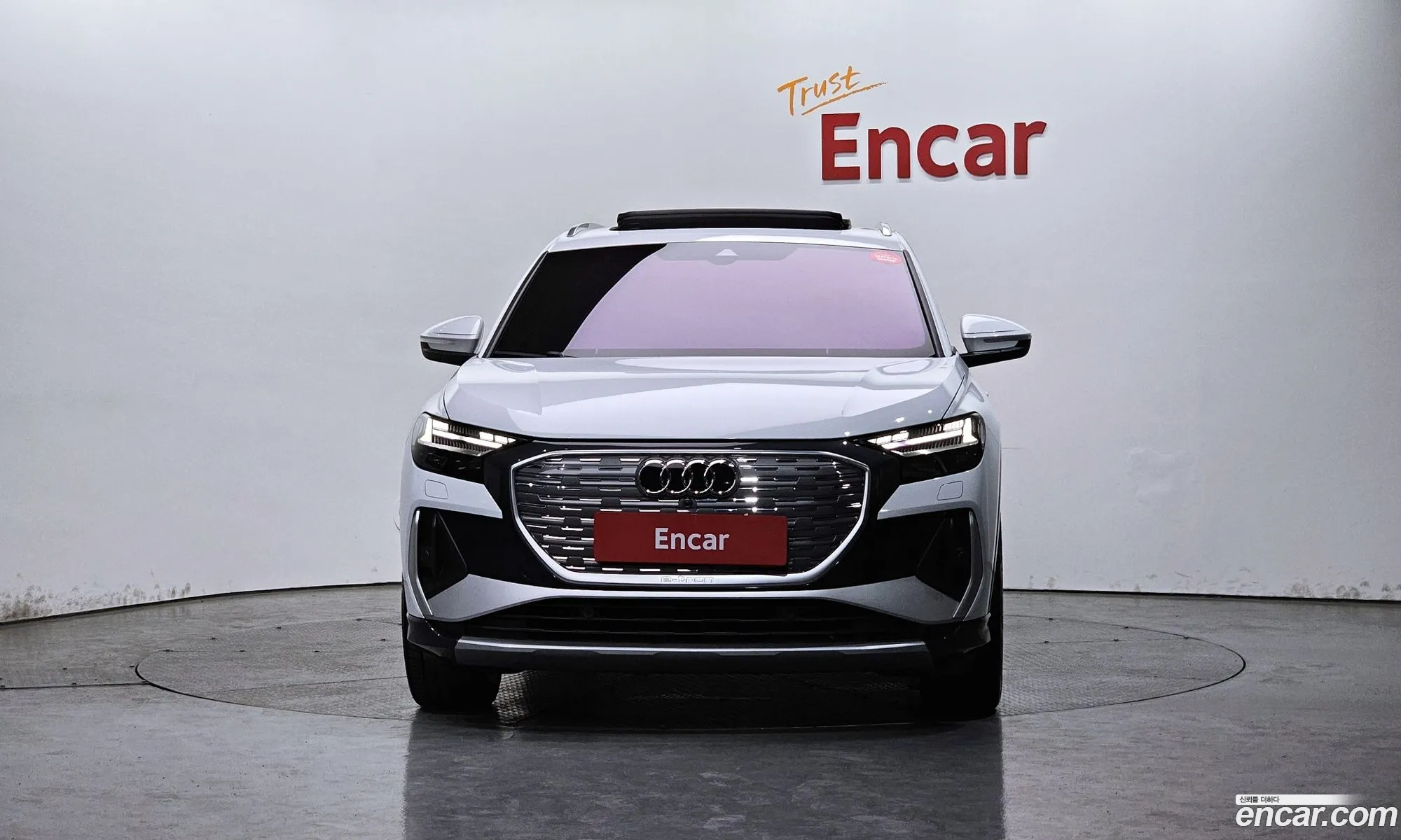 Audi Q4 e-tron 2025 — 26