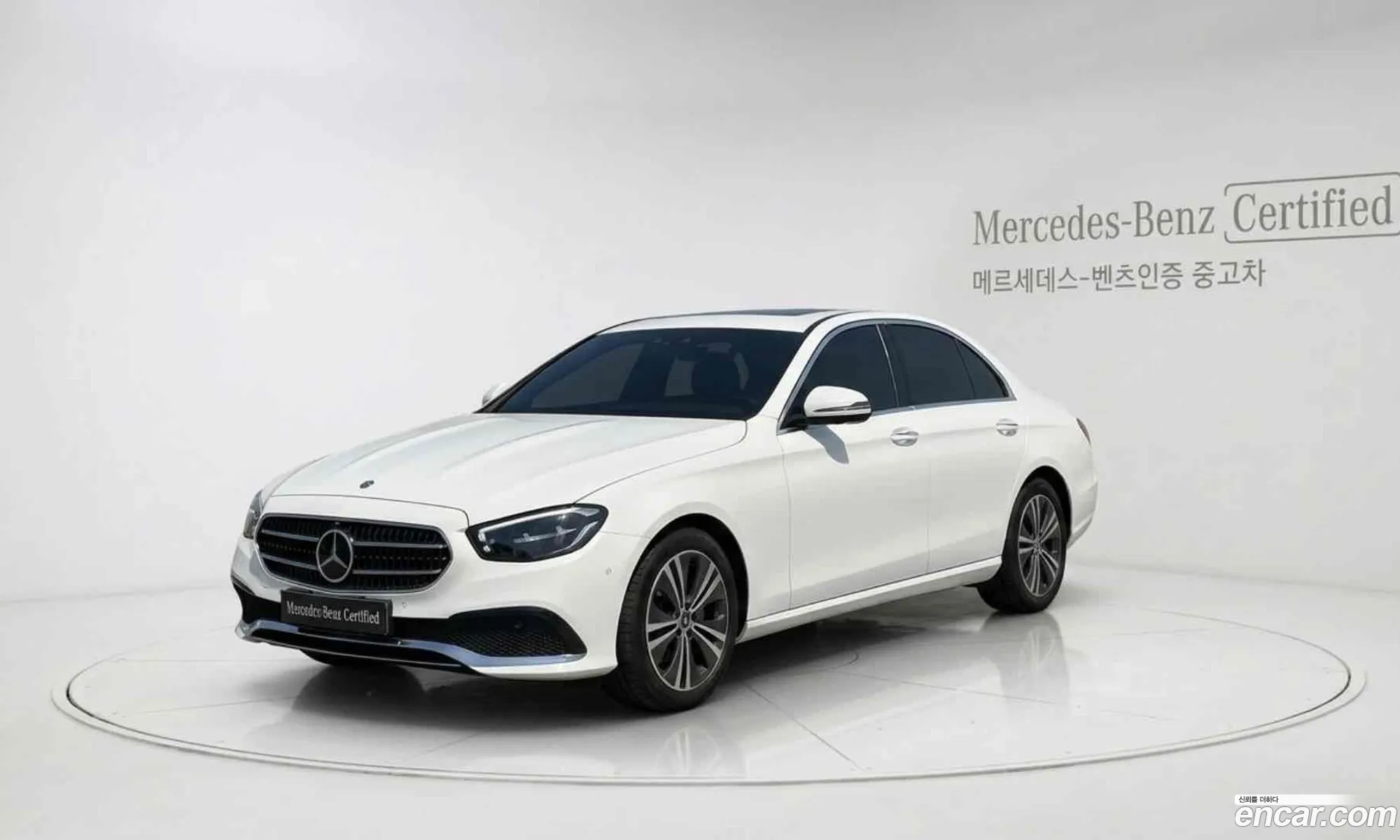 Mercedes-Benz E-Class W213 2022 — 10