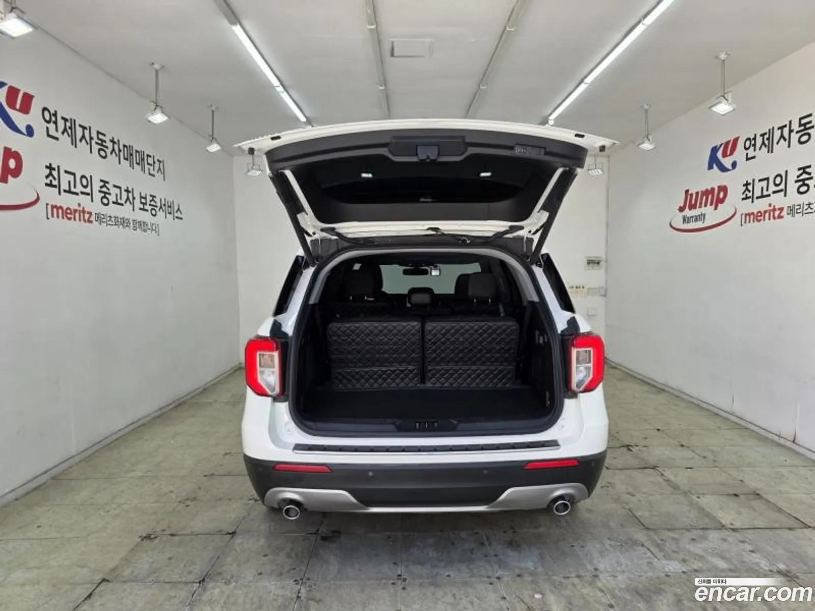 Ford Explorer 6th Gen 2021 — 8