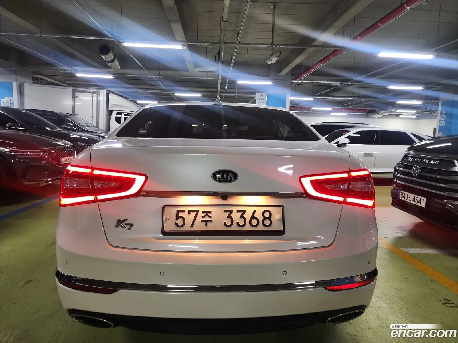 Kia K7 2014 — 11