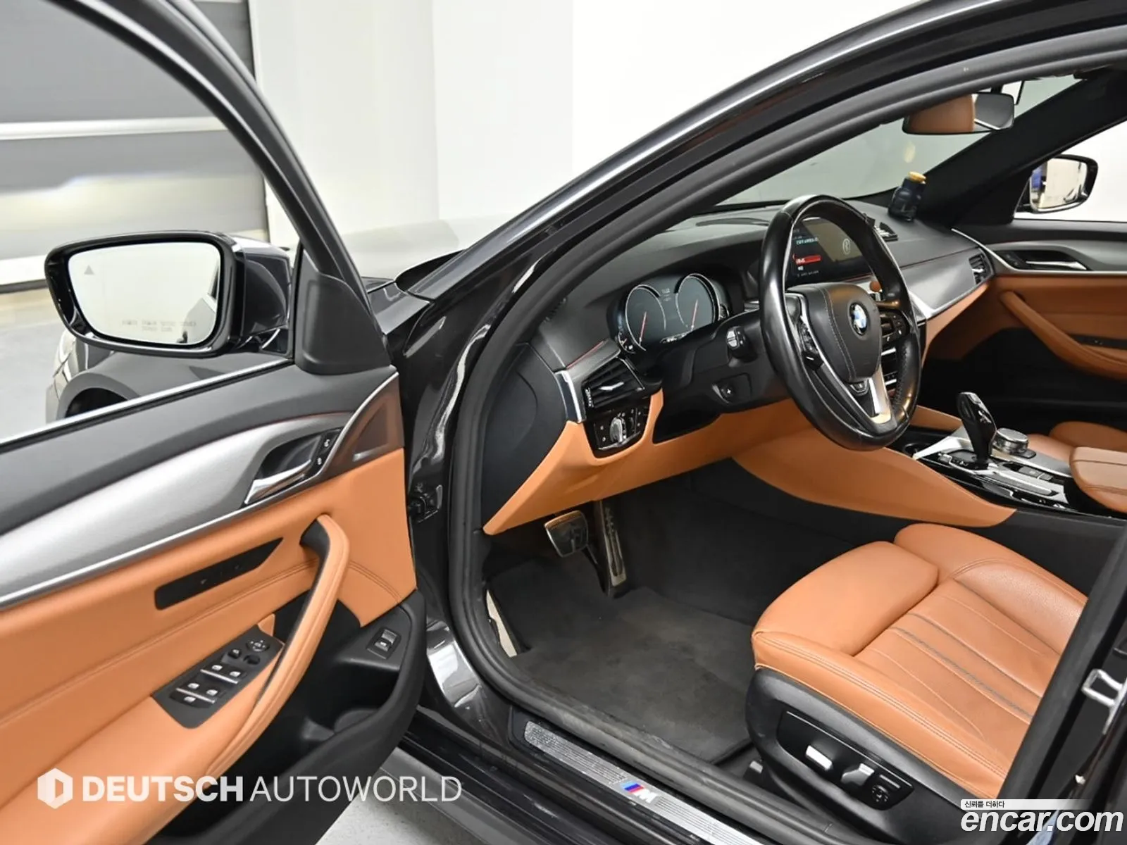 BMW 5 Series 2017 — 16