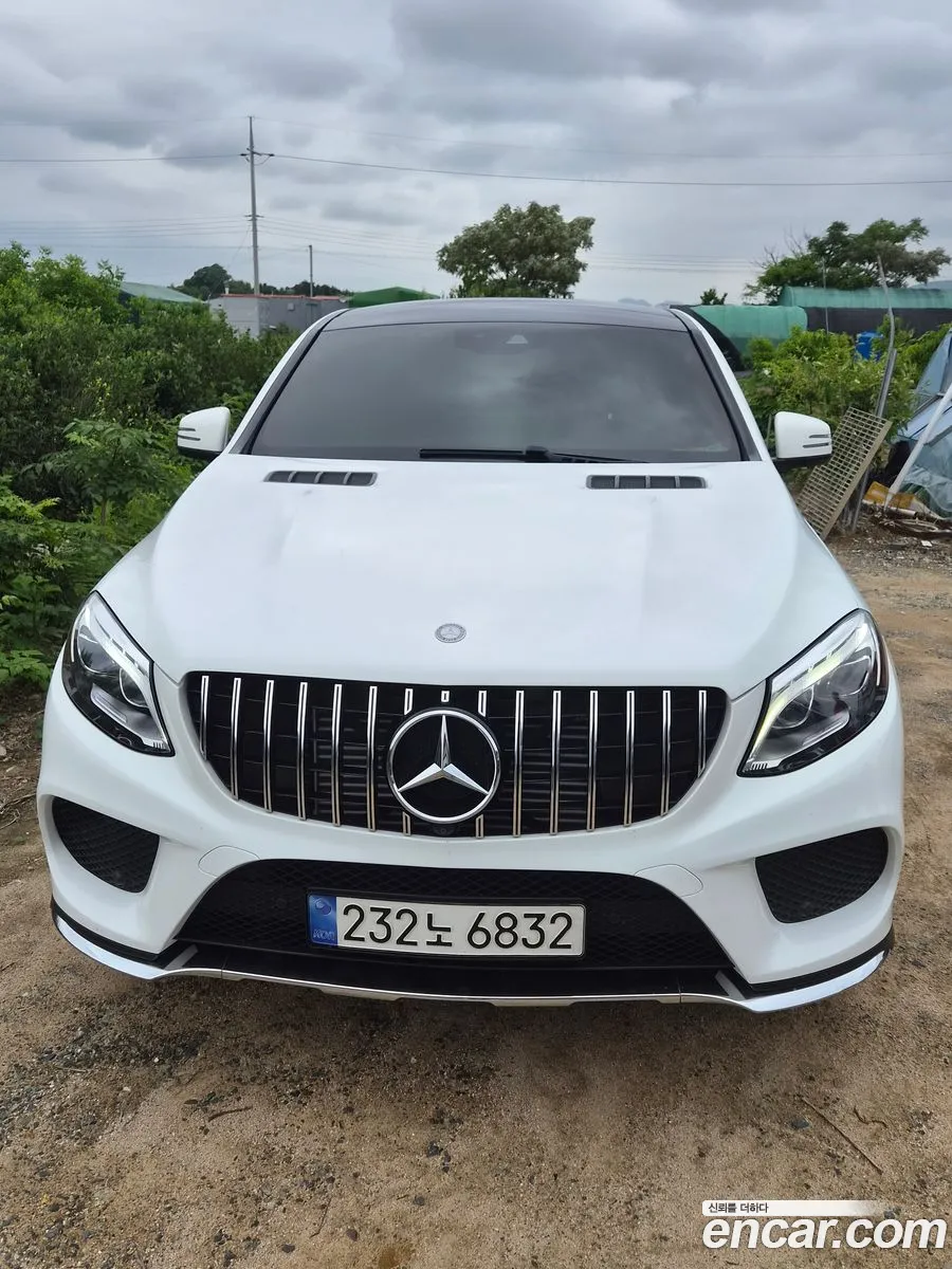 Mercedes-Benz GLE-Class W166 2016 — 4