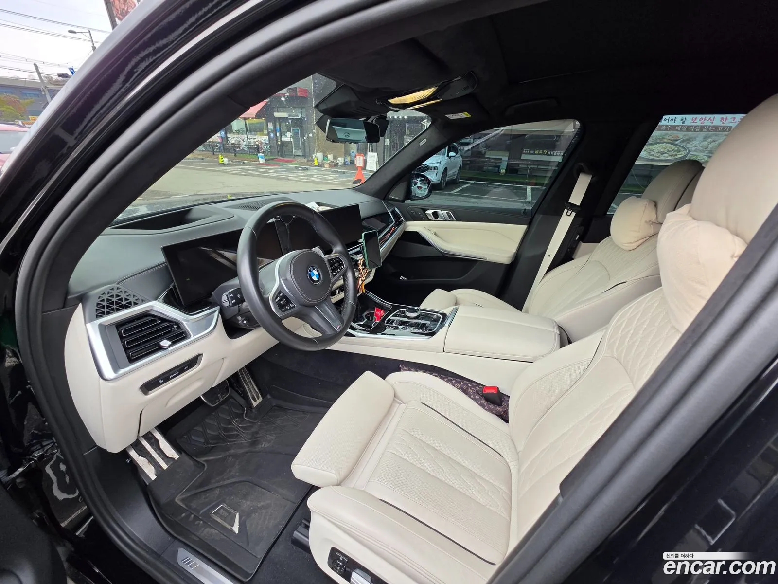 BMW X7 2024 — 17