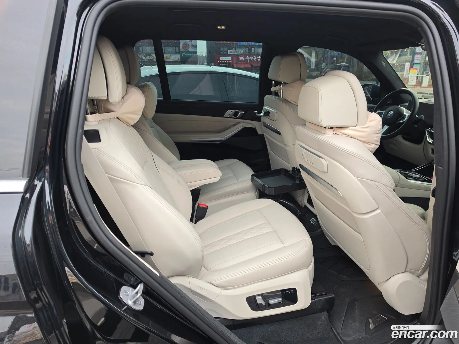 BMW X7 2024 — 18