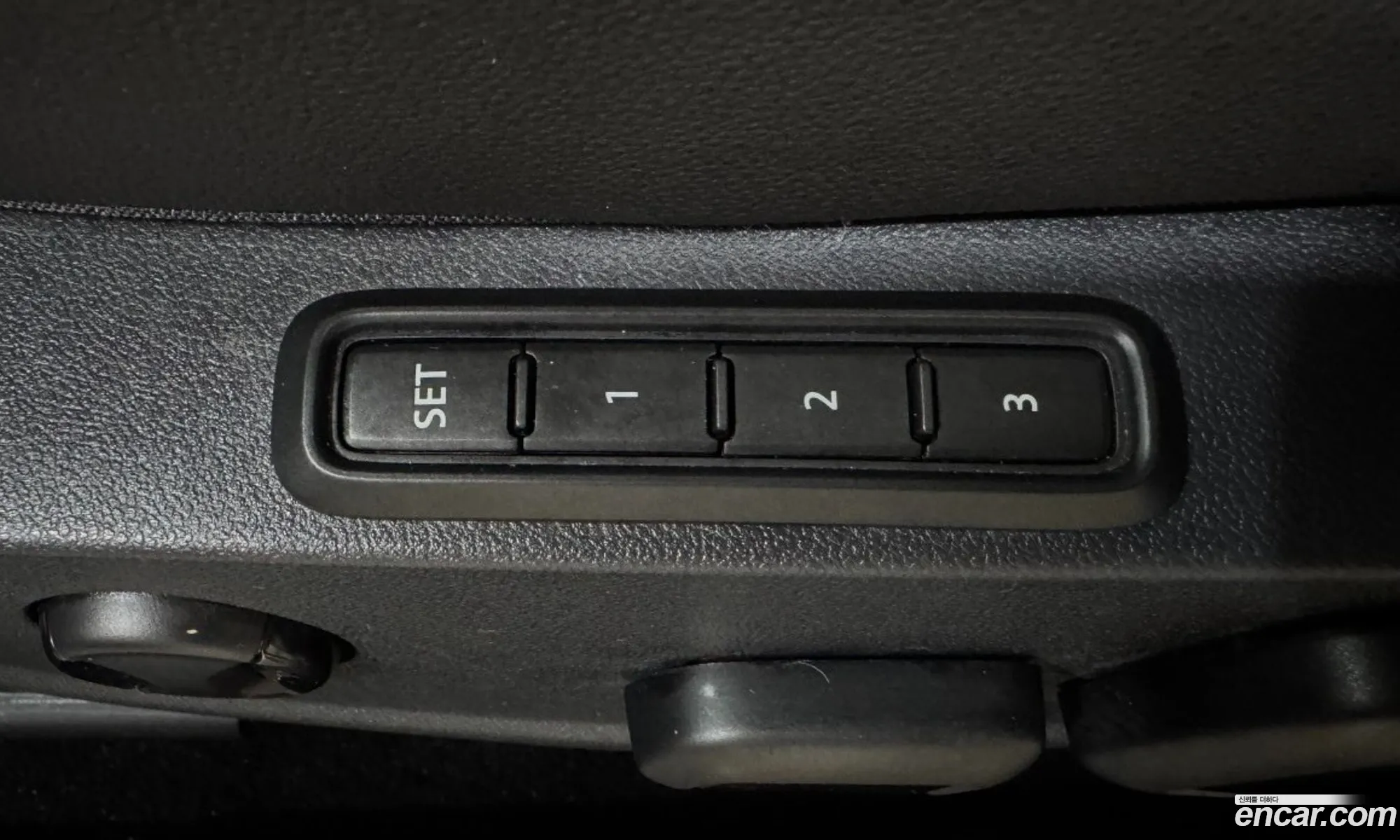 Volkswagen Jetta 7th Gen 2023 — 13