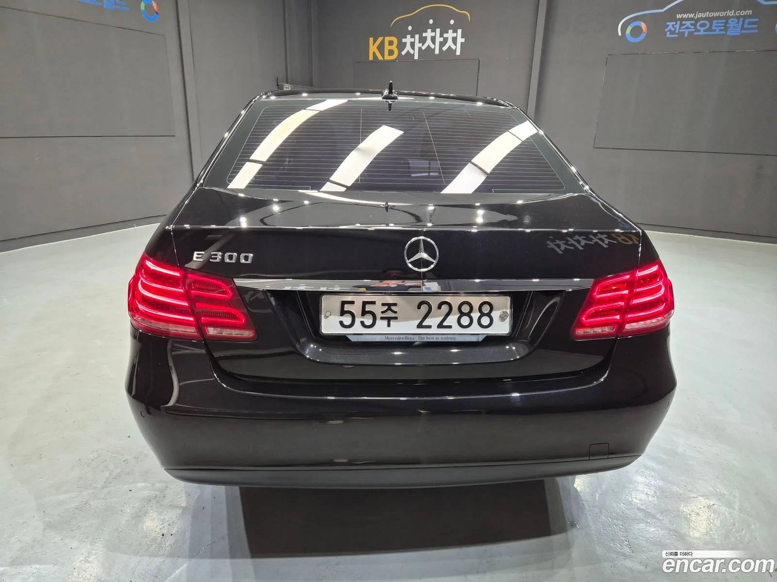 Mercedes-Benz E-Class W212 2013 — 7