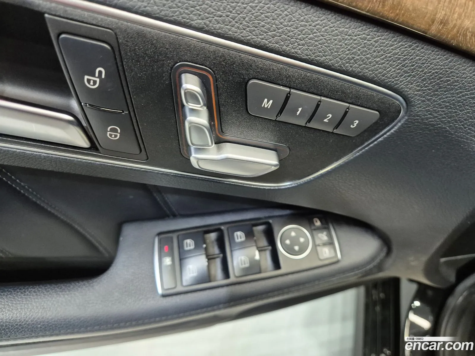 Mercedes-Benz E-Class W212 2013 — 13