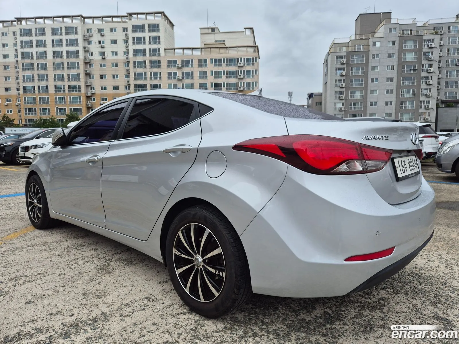 Hyundai Elantra 2015 — 2