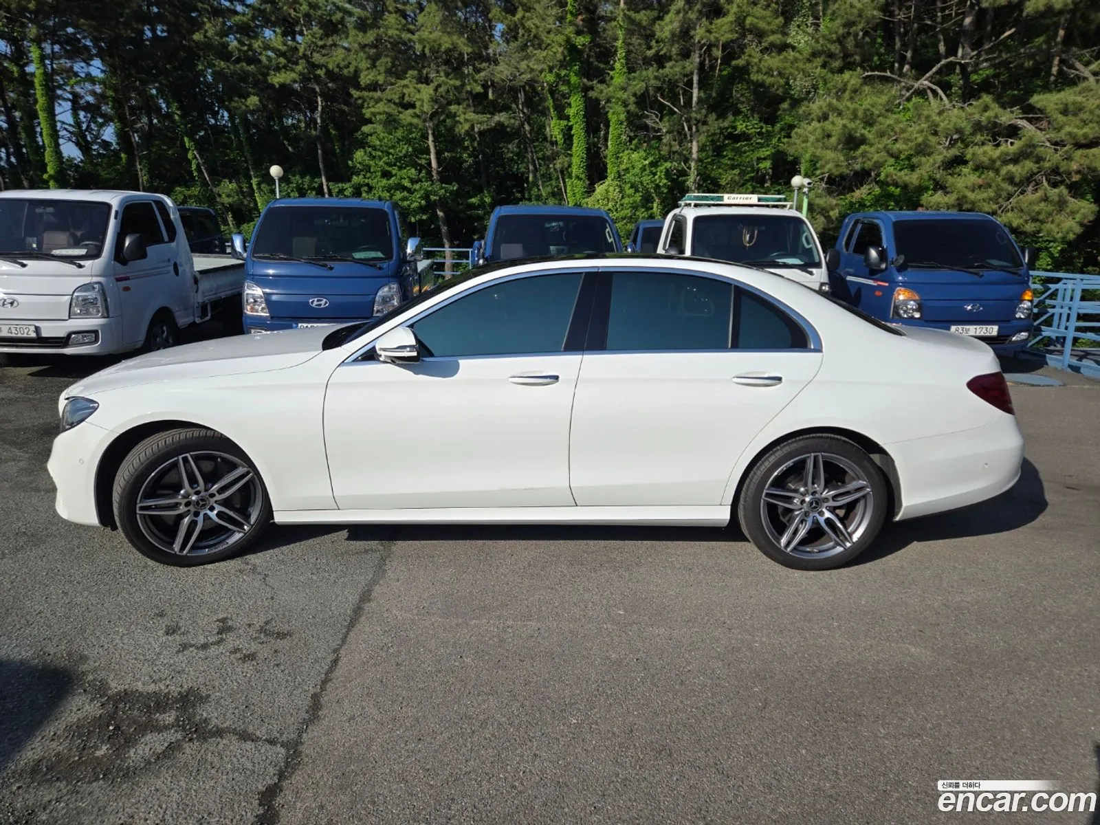 Mercedes-Benz E-Class W213 2019 — 18