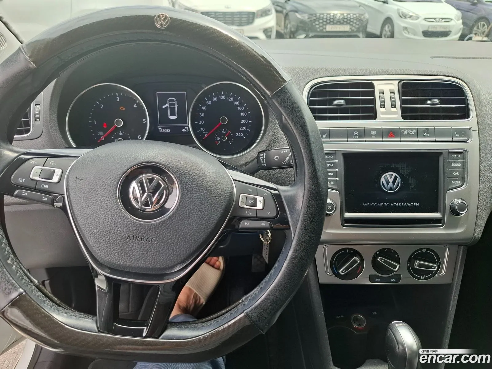 Volkswagen Polo 2015 — 6