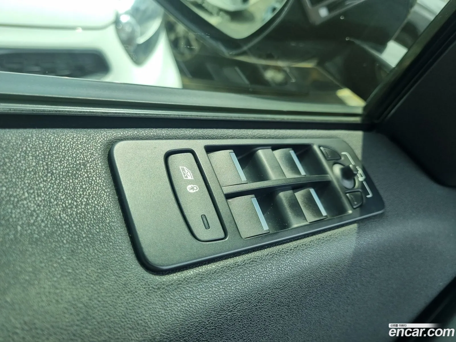 Land Rover Discovery Sport 2018 — 14