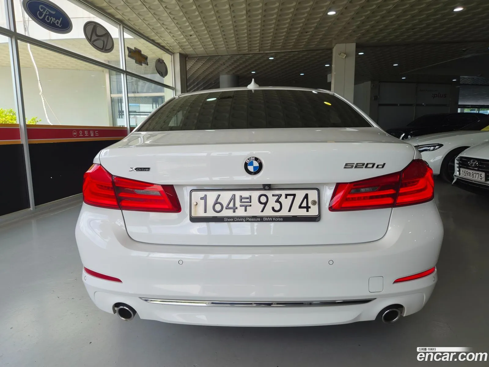 BMW 5 Series 2018 — 13