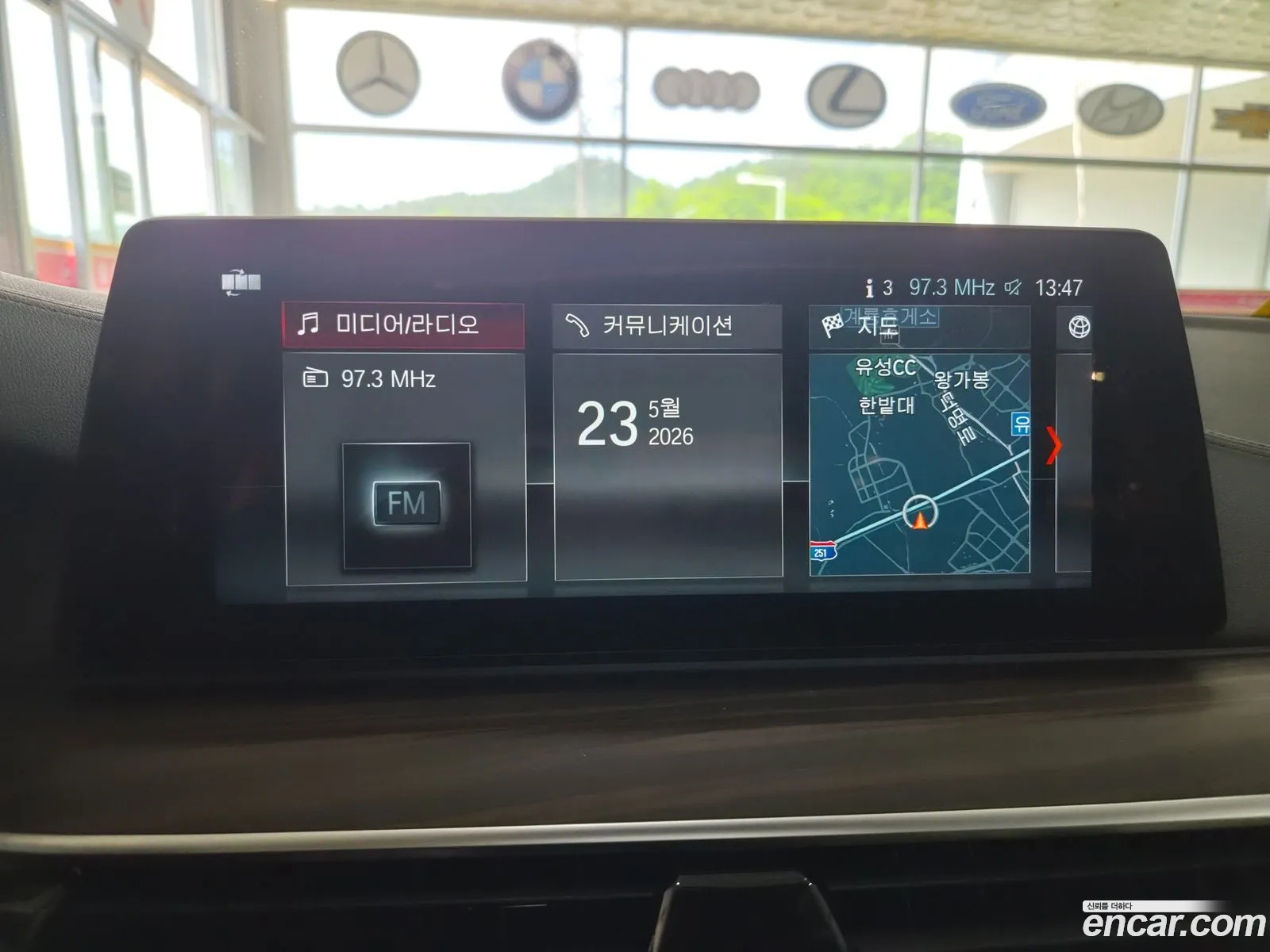 BMW 5 Series 2018 — 14
