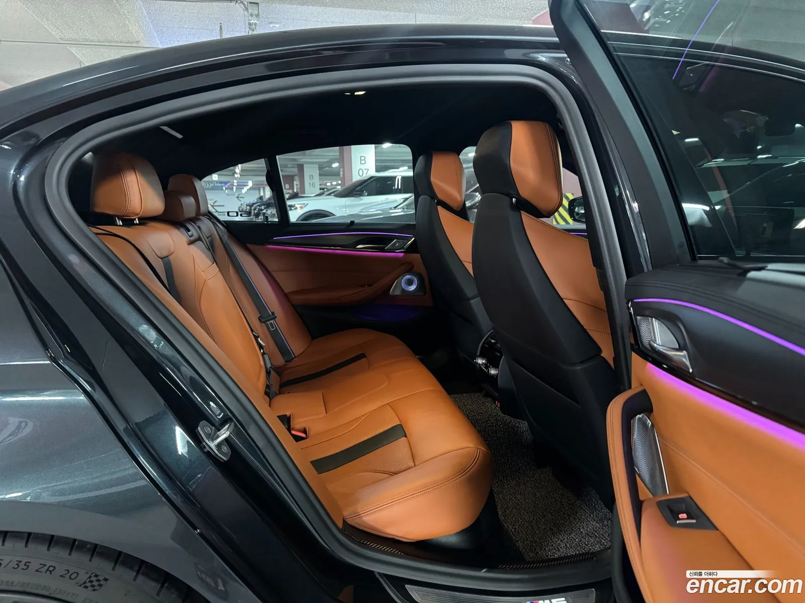 BMW M5 2020 — 8