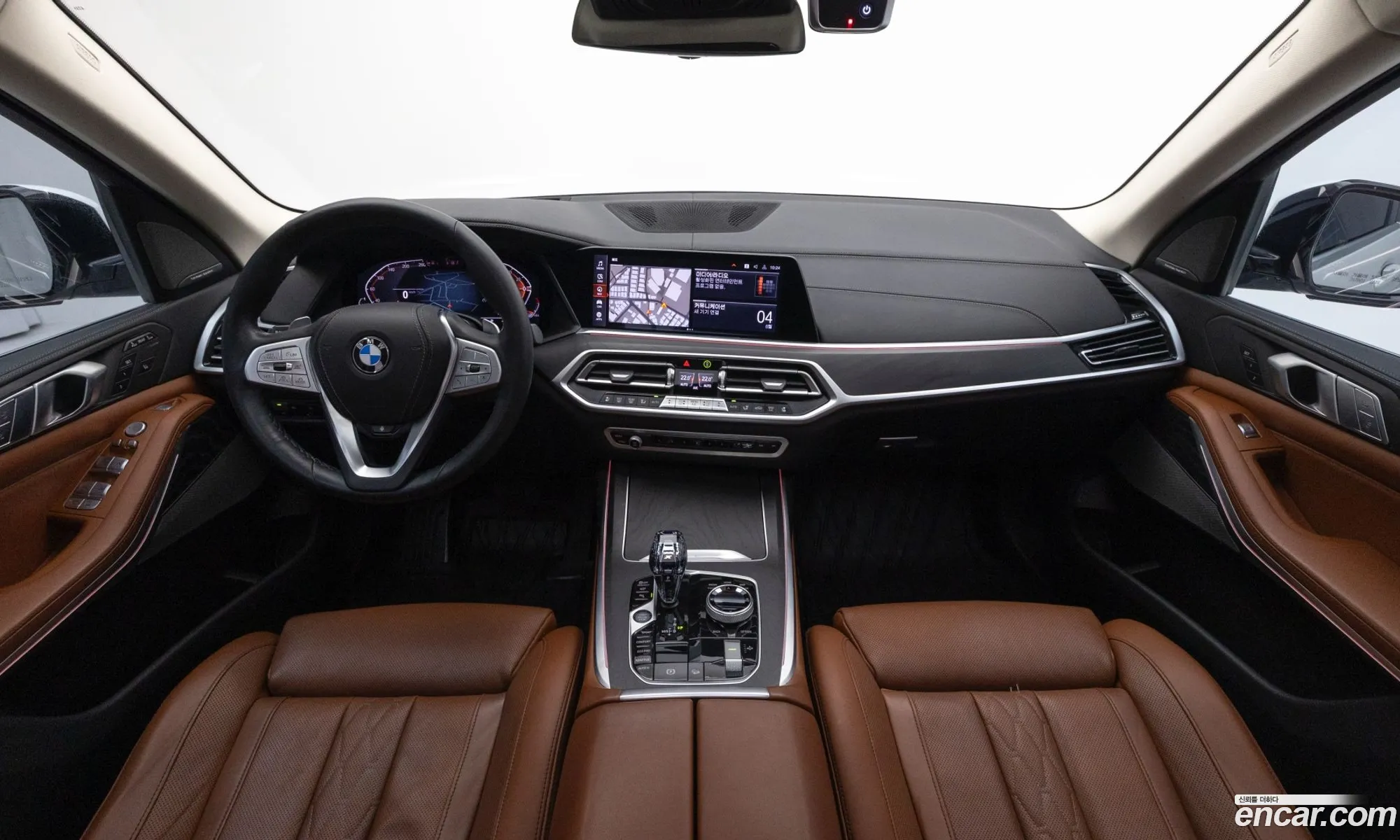 BMW X7 2021 — 18