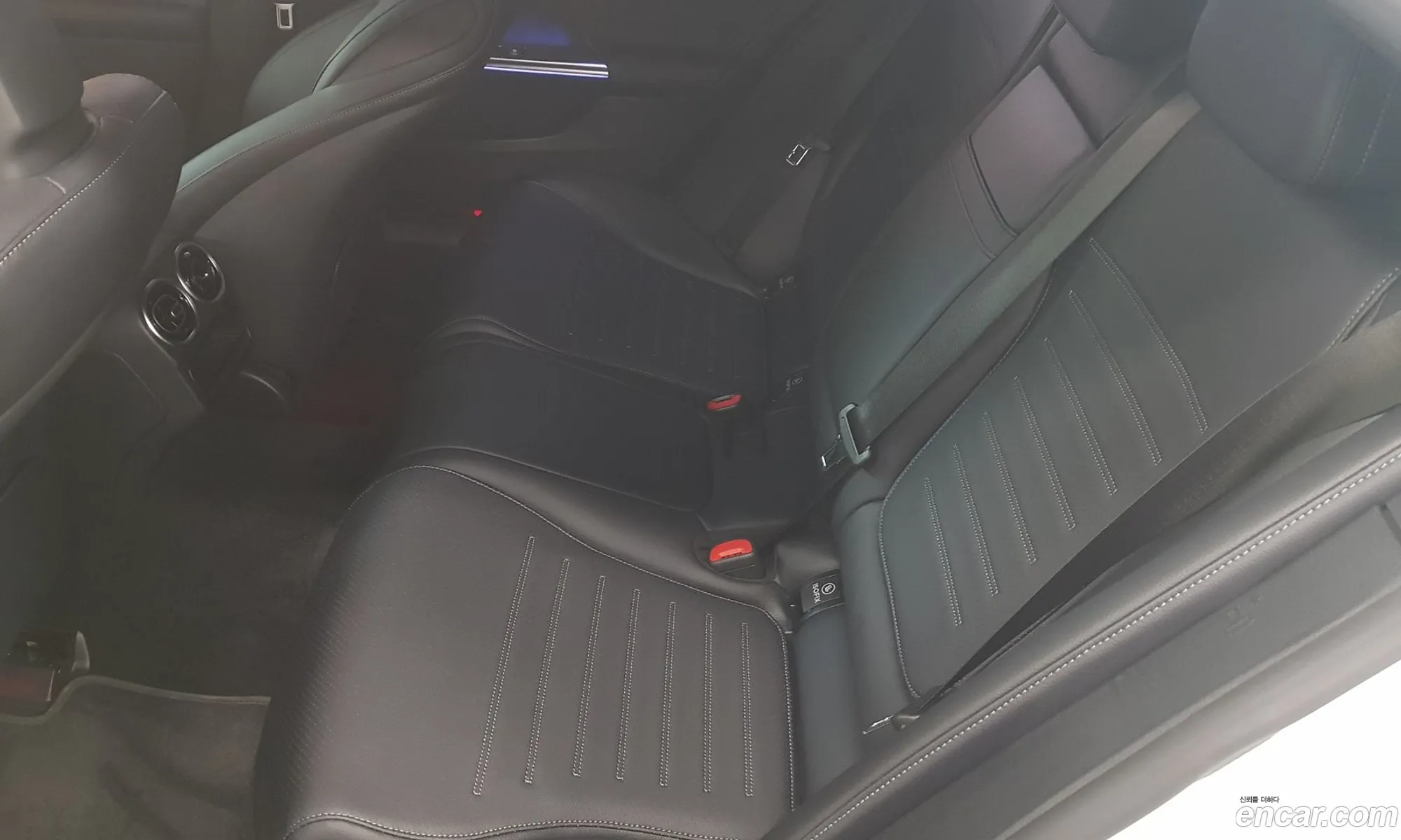 Mercedes-Benz C-Class W206 2023 — 11