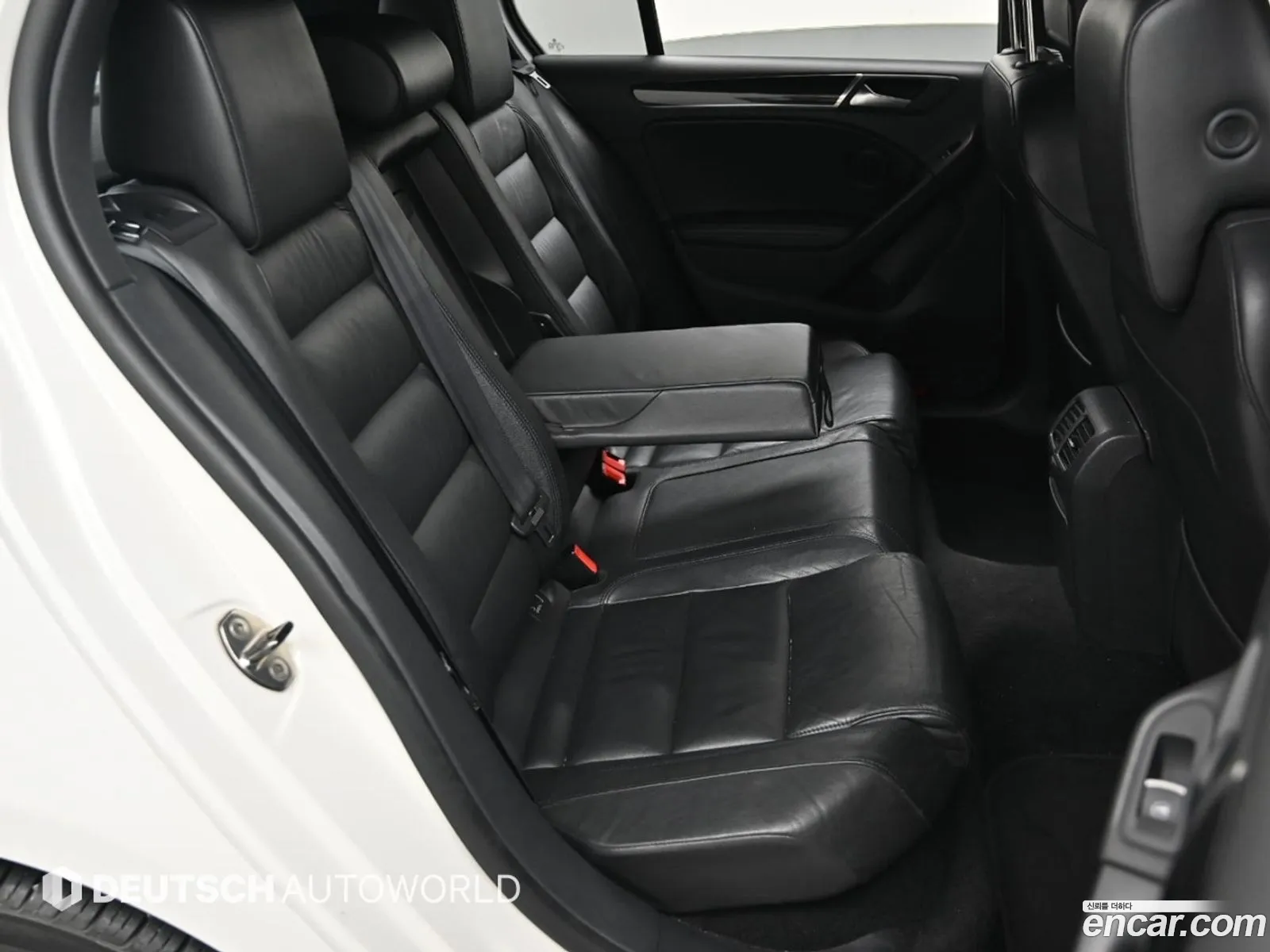 Volkswagen Golf 6th Gen 2011 — 3