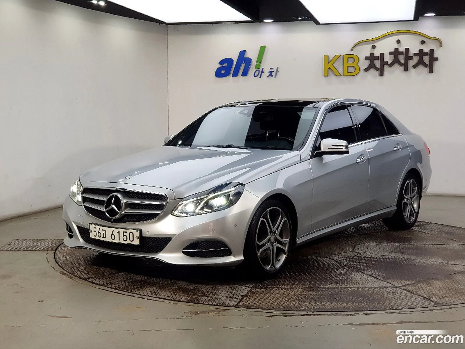 Mercedes-Benz E-Class W212 2014 — 20