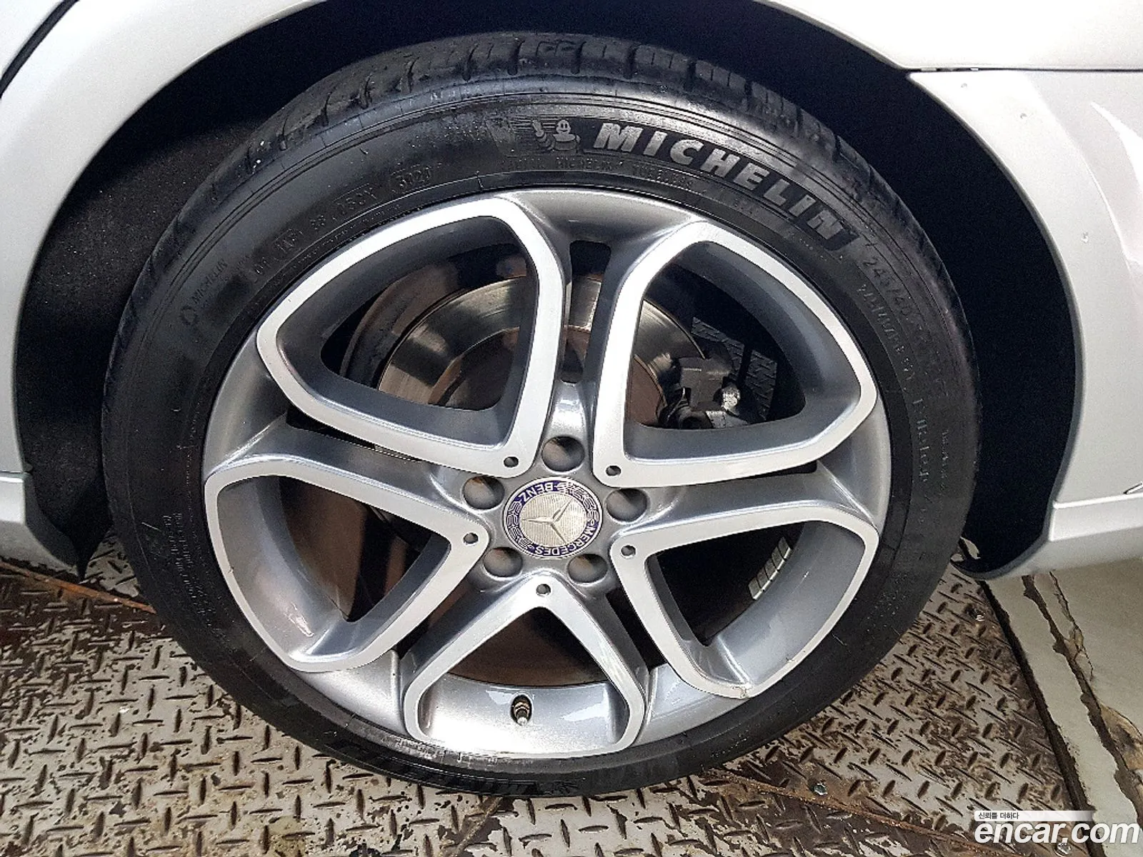 Mercedes-Benz E-Class W212 2014 — 2