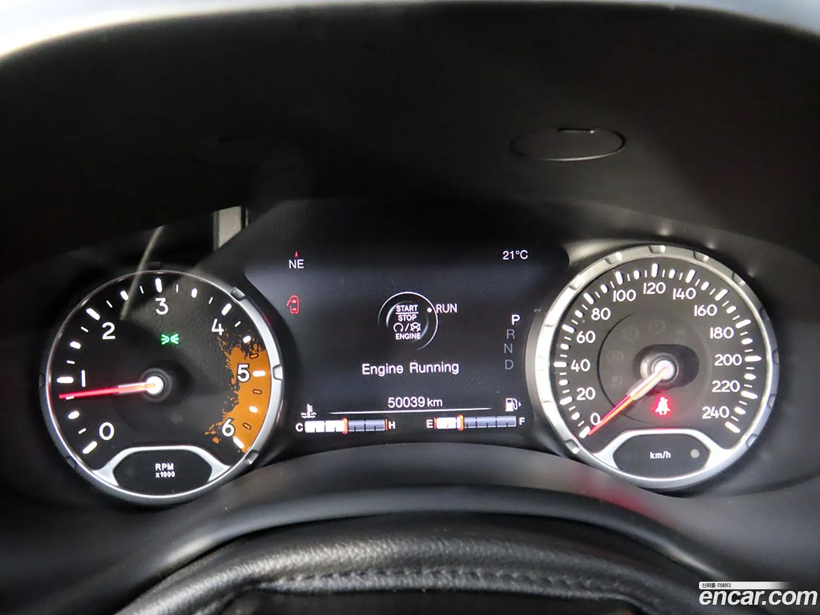 Jeep Renegade 2017 — 18