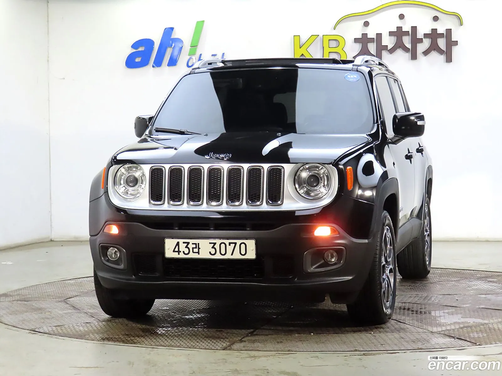 Jeep Renegade 2017 — 11