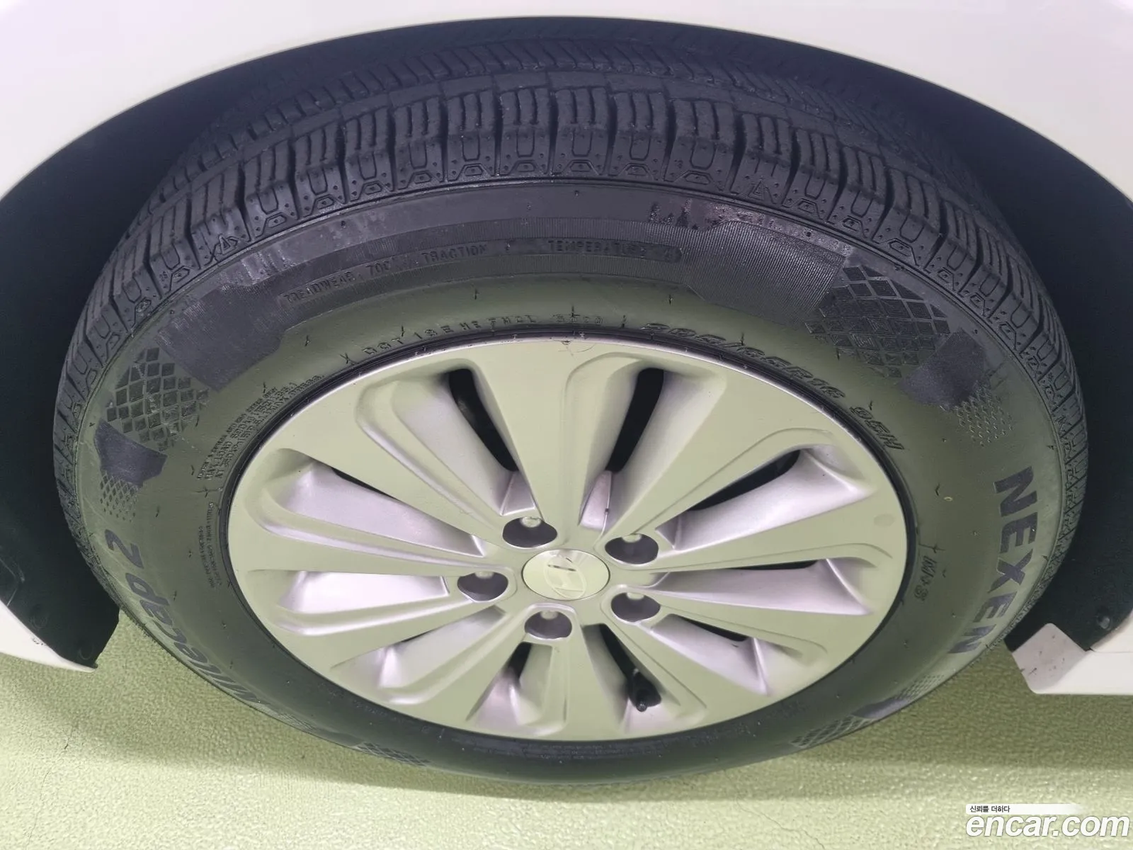 Hyundai LF Sonata Hybrid 2015 — 18