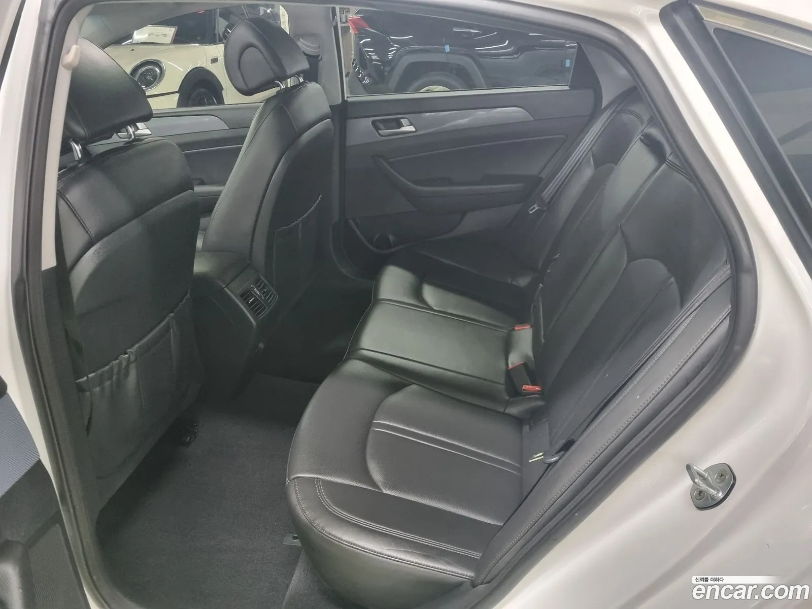 Hyundai LF Sonata Hybrid 2015 — 13