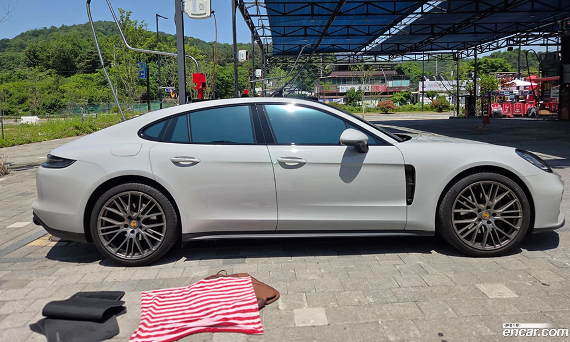 Porsche Panamera 2023 — 2