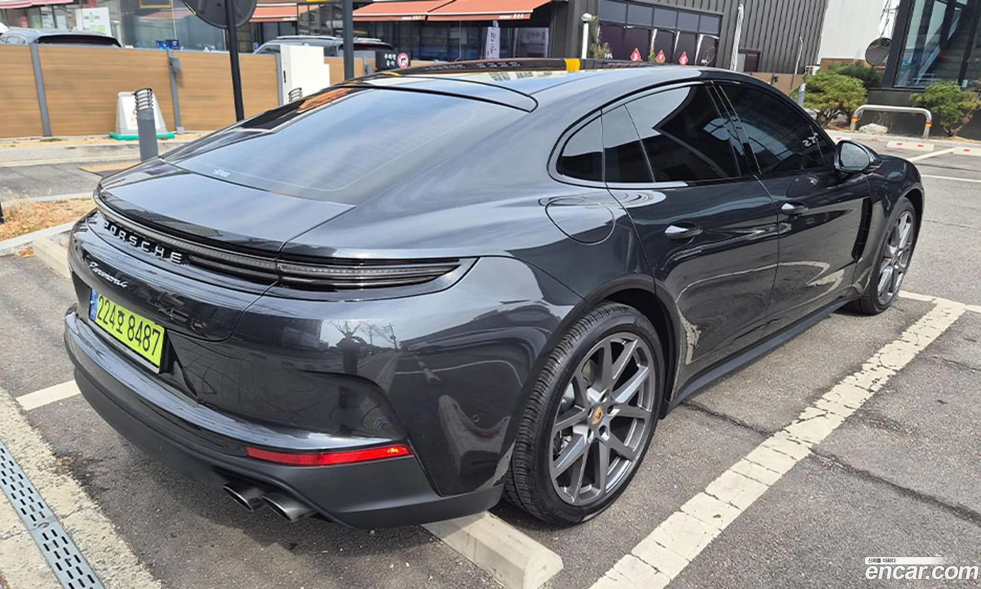 Porsche Panamera 2024 — 3