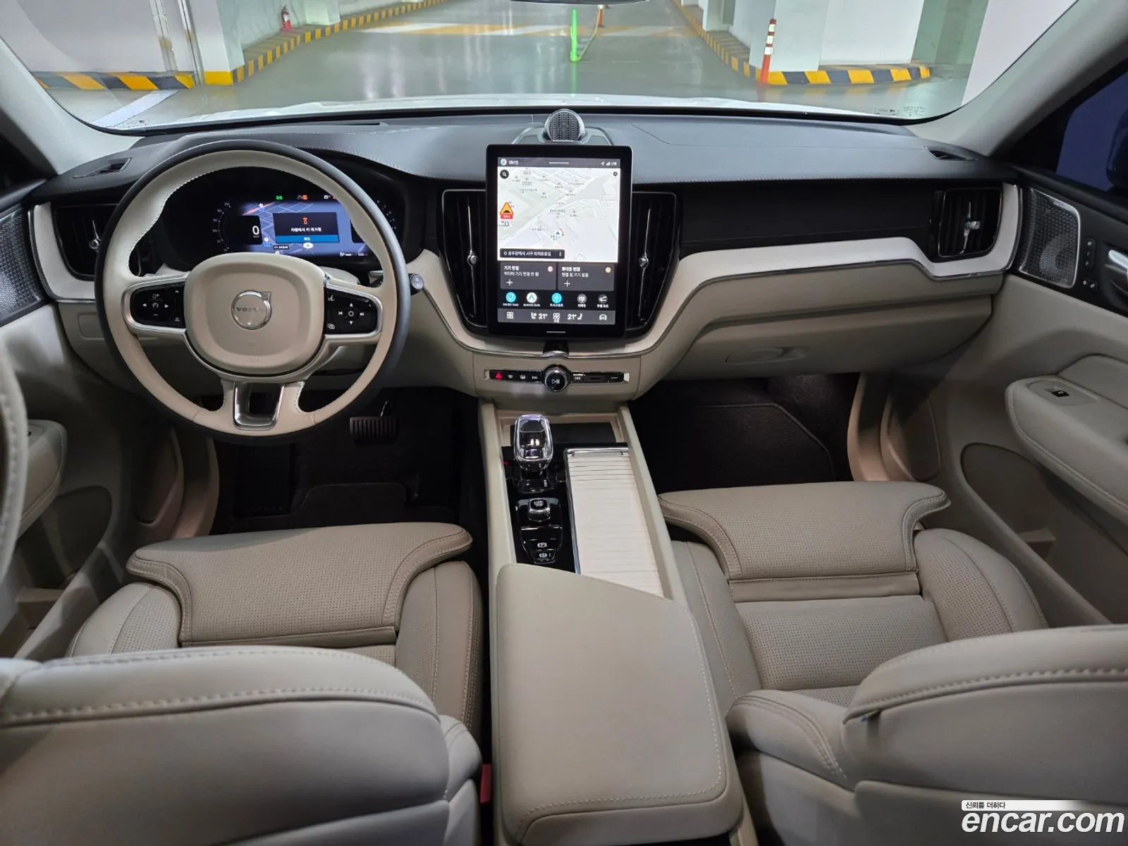 Volvo XC60 2026 — 14