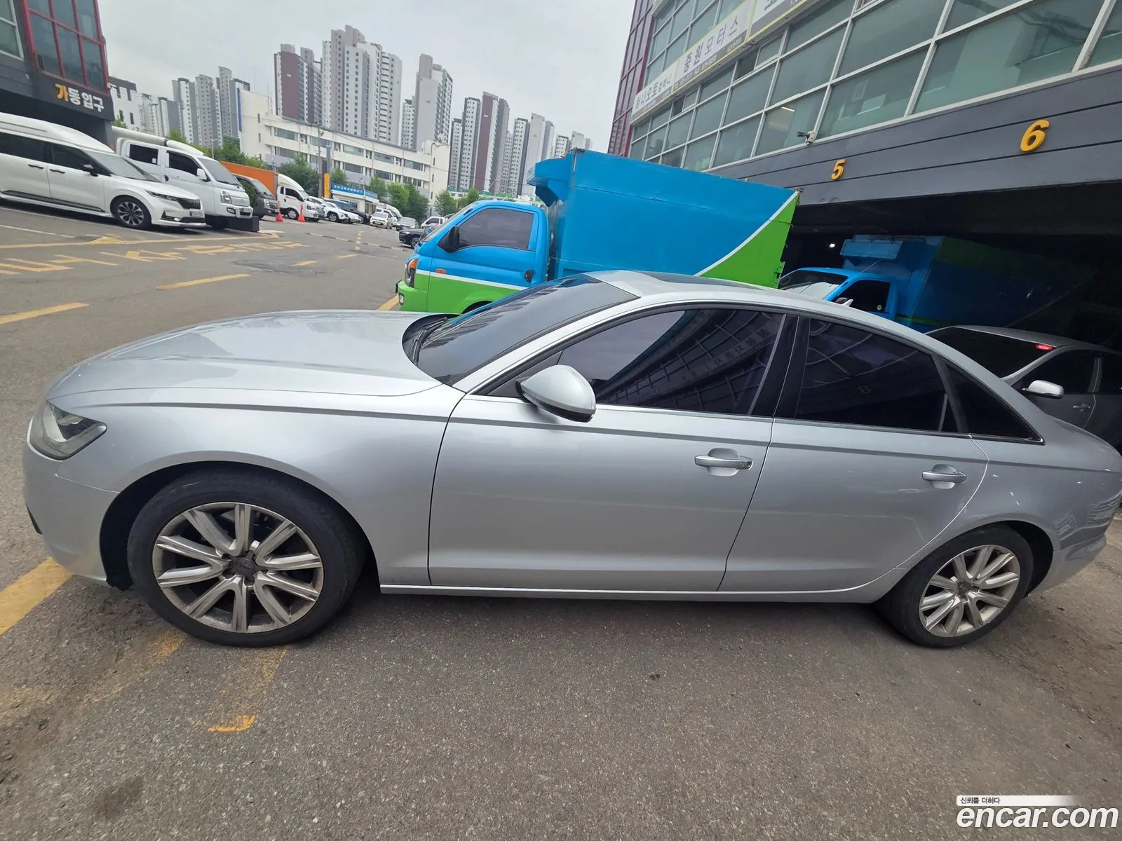 Audi A6 2014 — 4