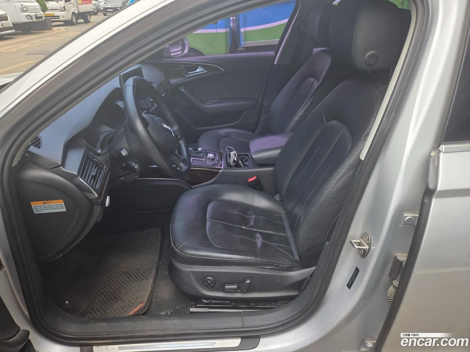 Audi A6 2014 — 19