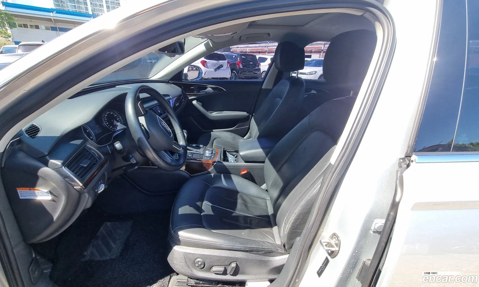 Audi A6 2015 — 17
