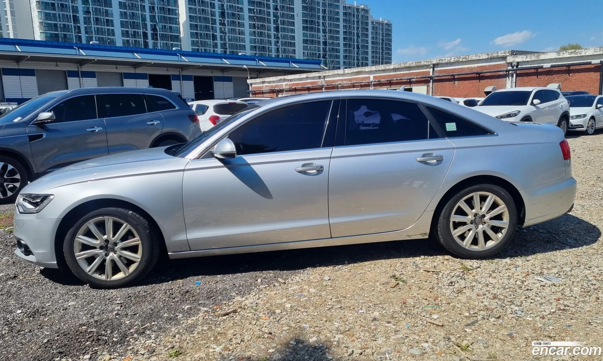 Audi A6 2015 — 16