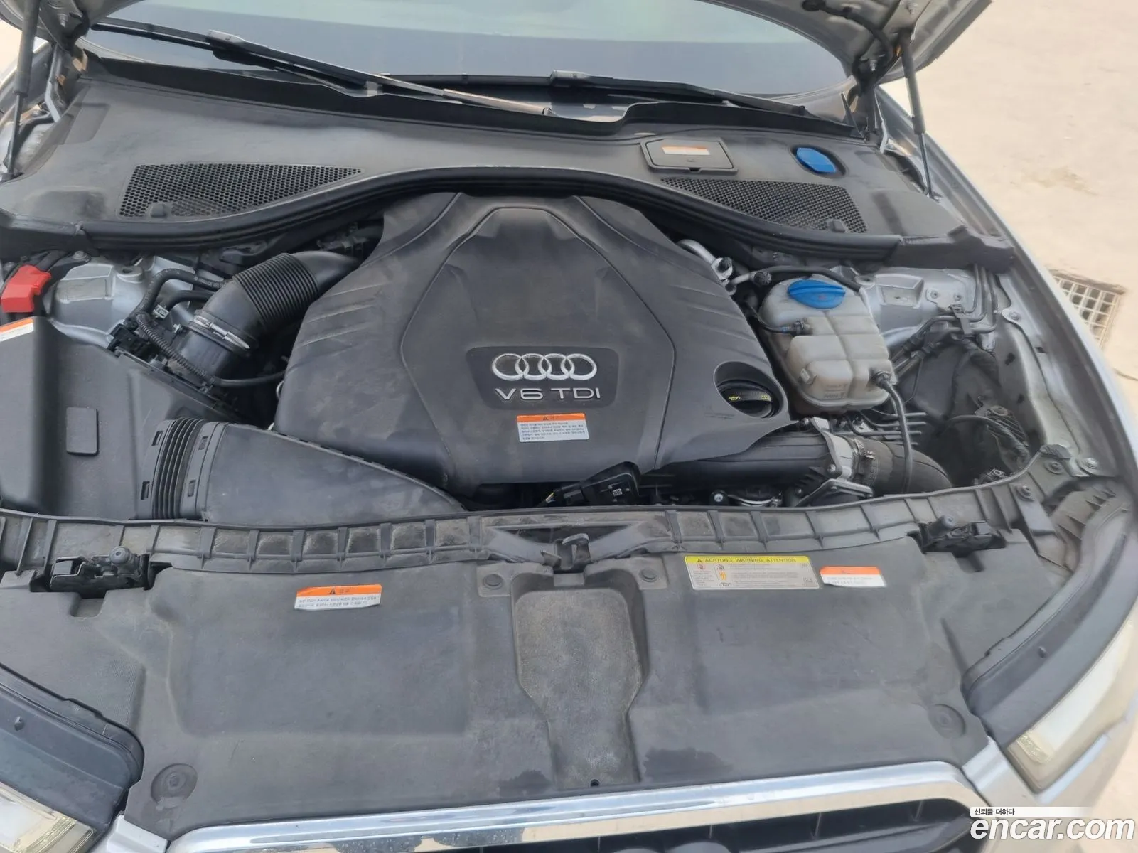 Audi A6 2015 — 11