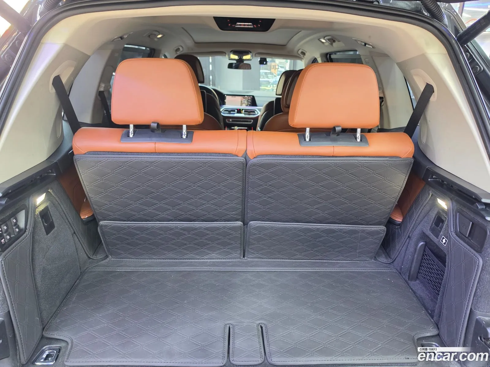 BMW X7 2022 — 14