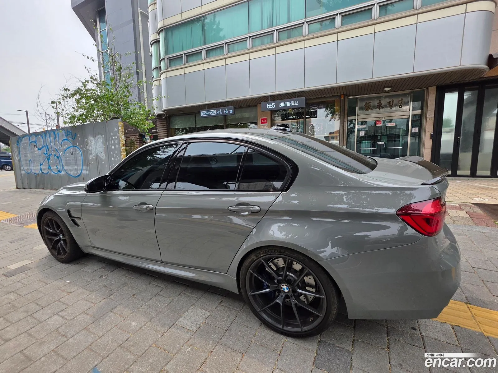 BMW M3 2018 — 16